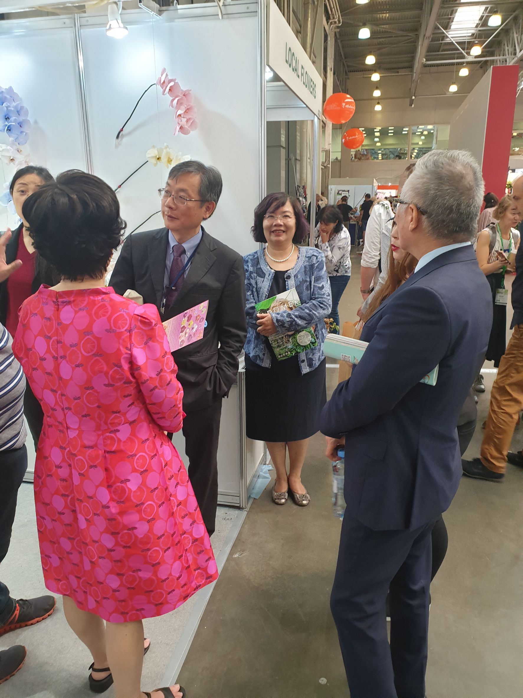 shulong taiwan orchid phalaenopsis russia